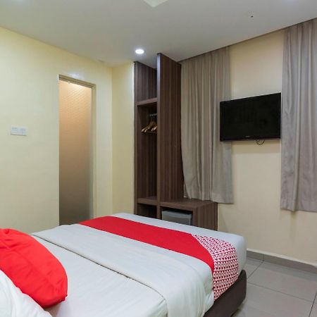 I Leaf Boutique Hotel Джохор Бахру Екстериор снимка