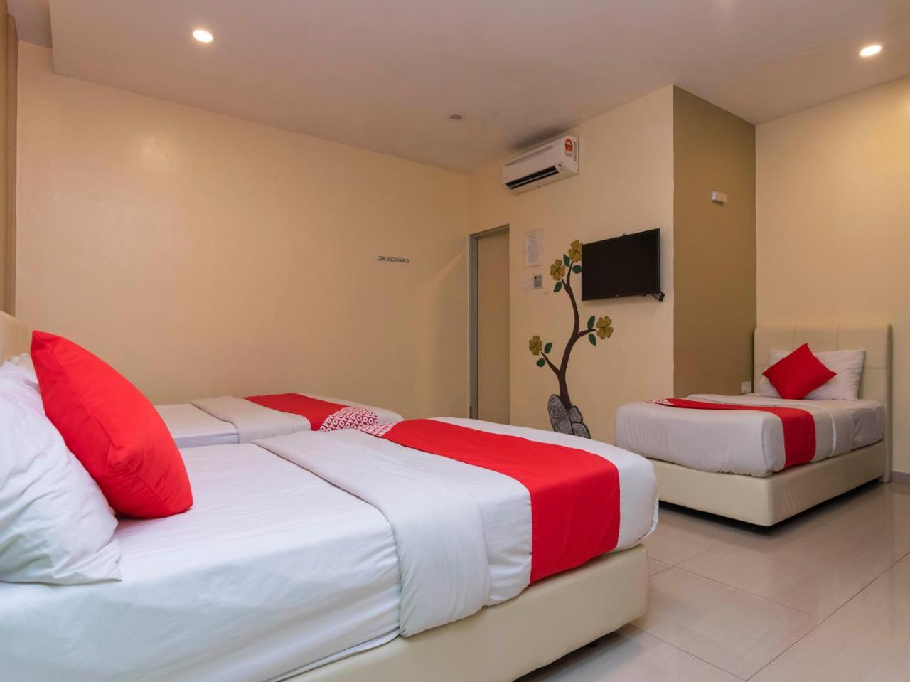 I Leaf Boutique Hotel Джохор Бахру Екстериор снимка