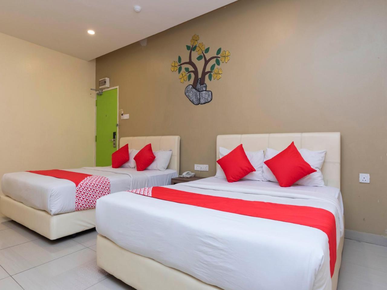 I Leaf Boutique Hotel Джохор Бахру Екстериор снимка