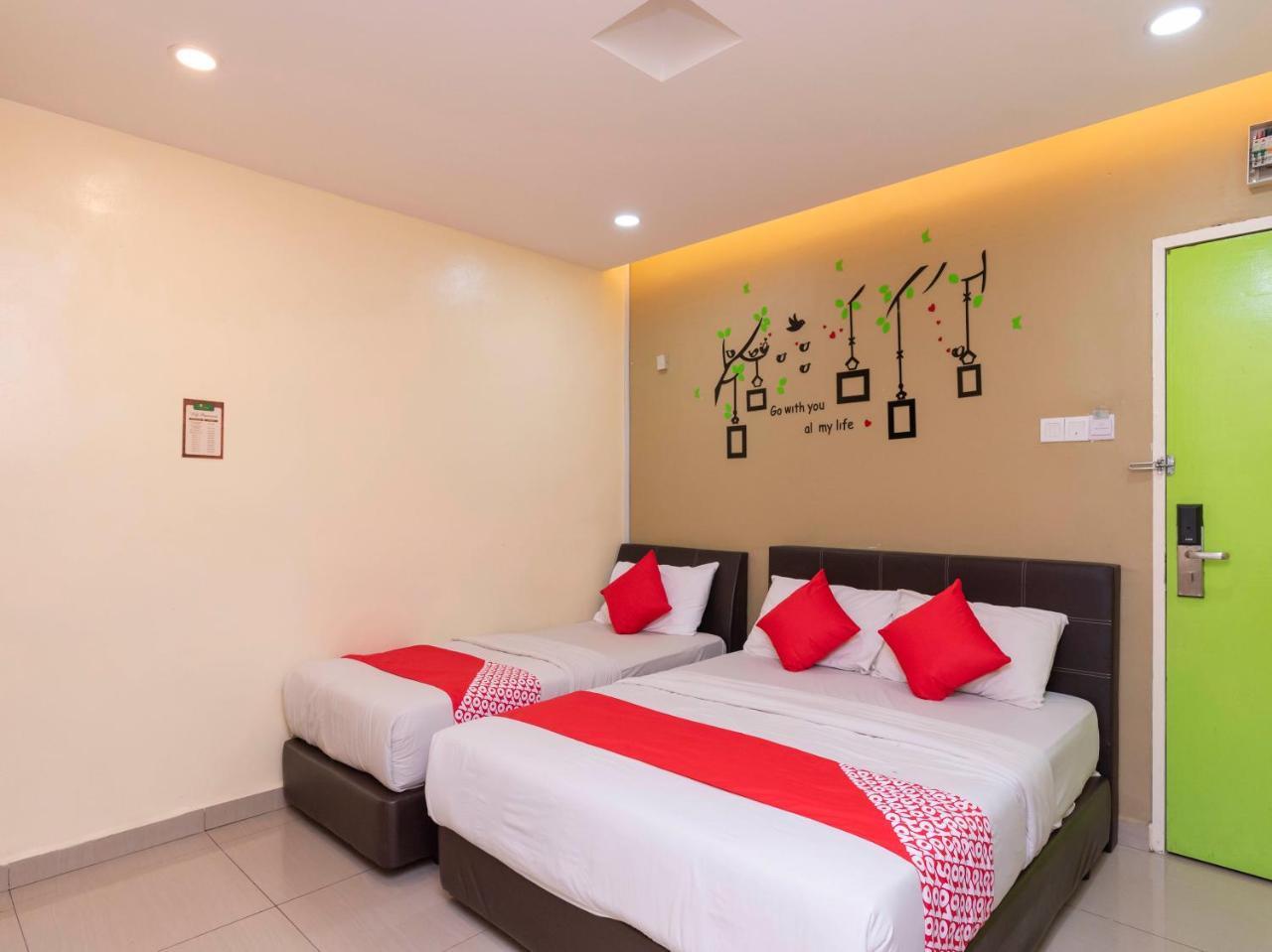 I Leaf Boutique Hotel Джохор Бахру Екстериор снимка